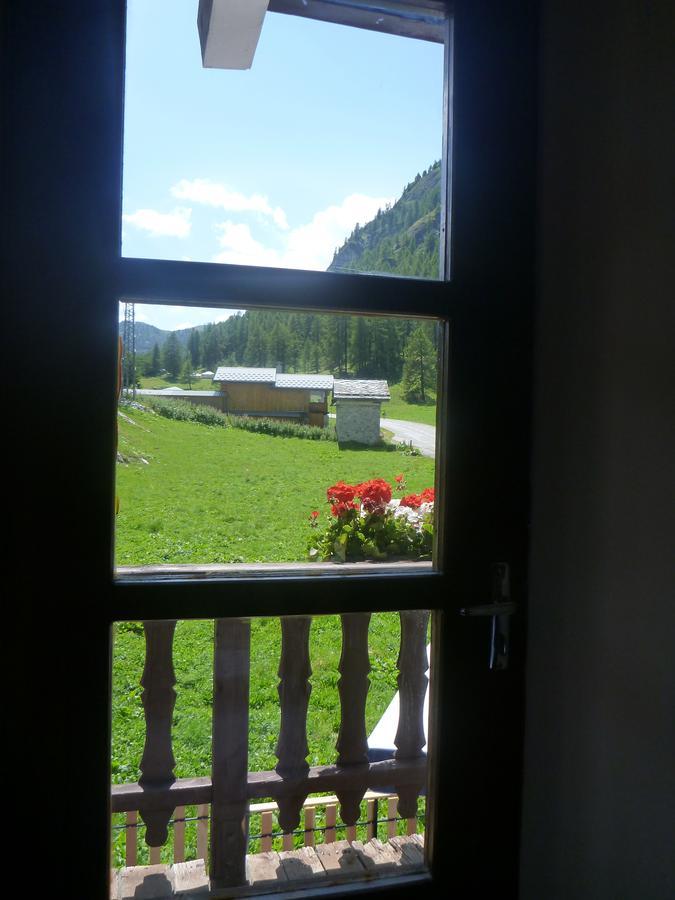 Chalet Les Melezes Tignes Exterior photo